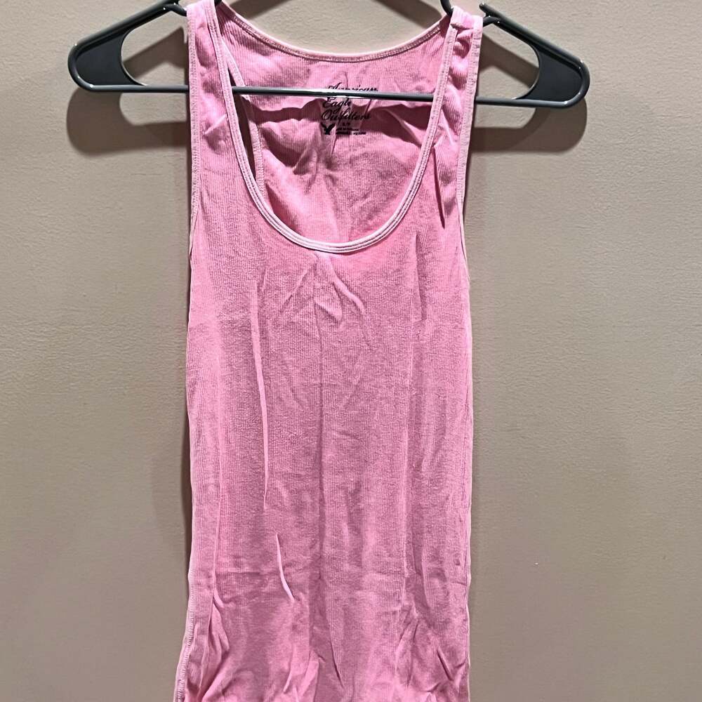 American Eagle Outfitters Women's Basic Pink Tank Top